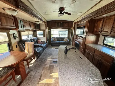 2014 Keystone Montana Big Sky 3582RL RV Photo 2