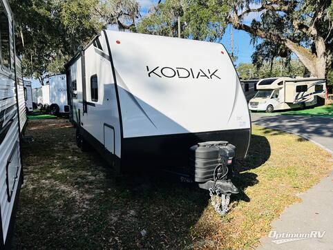 New 2025 Dutchmen Kodiak Ultra-Lite 241BHSL Featured Photo