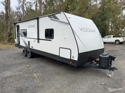 New 2025 Dutchmen Kodiak Ultra-Lite 241BHSL Featured Photo