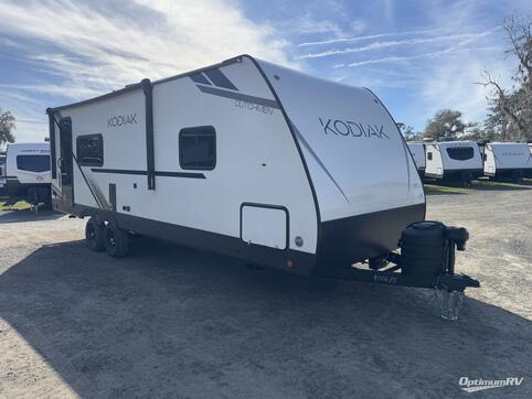 New 2025 Dutchmen Kodiak Ultra-Lite 241BHSL Featured Photo