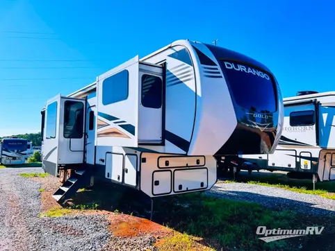 Used 2023 KZ Durango Gold G386FLF Featured Photo