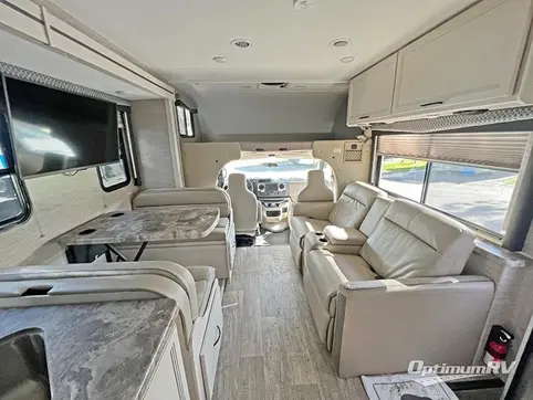 2023 Thor Chateau 28Z RV Photo 3