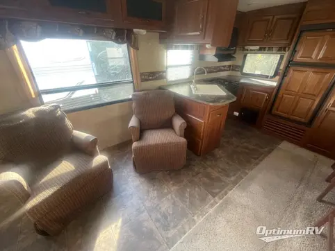 2013 Keystone Cougar X-Lite 31RKS RV Photo 3