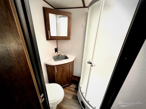 2021 Riverside Intrepid 257RKS RV Photo 4