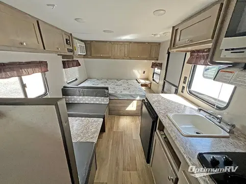 2019 Dutchmen Aspen Trail 1700BH RV Photo 3