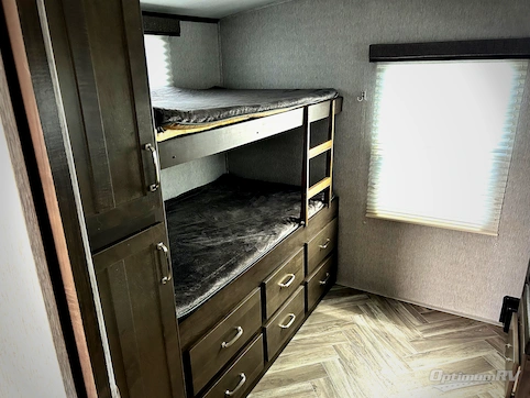 2020 Dutchmen Astoria 3393BH RV Photo 4