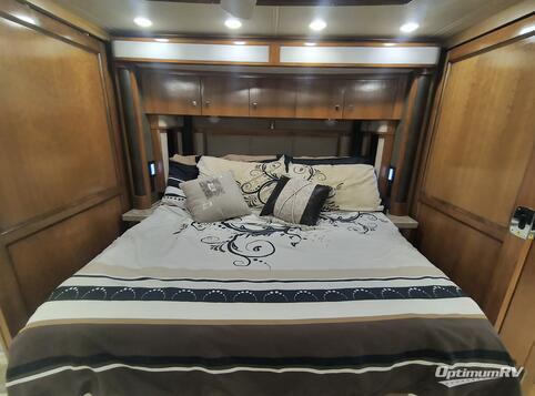 2017 Tiffin Zephyr 45 OZ RV Photo 3