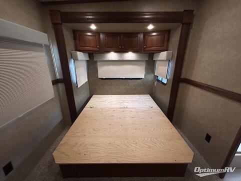 2013 Dutchmen Infinity 3750FL RV Photo 4