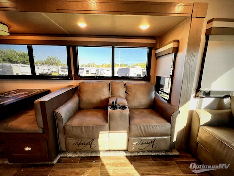 2022 Palomino River Ranch 392MB RV Photo 2