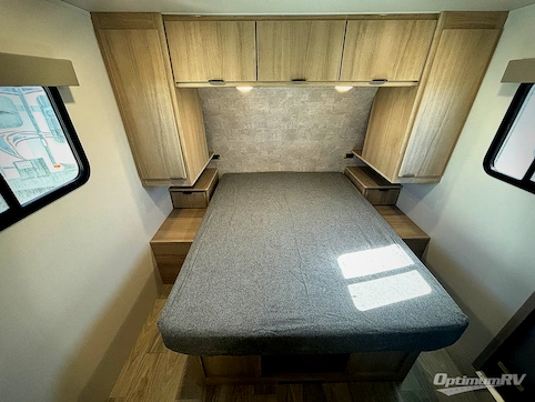 2025 Winnebago Minnie 2529RG RV Photo 4