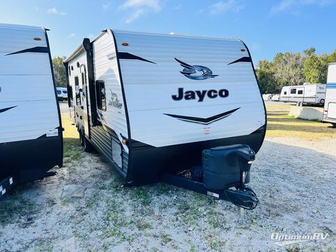 Used 2022 Jayco Jay Flight SLX 264BH Featured Photo