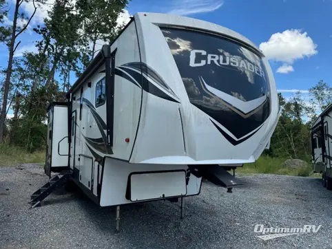 Used 2020 Prime Time Crusader 395BHL Featured Photo