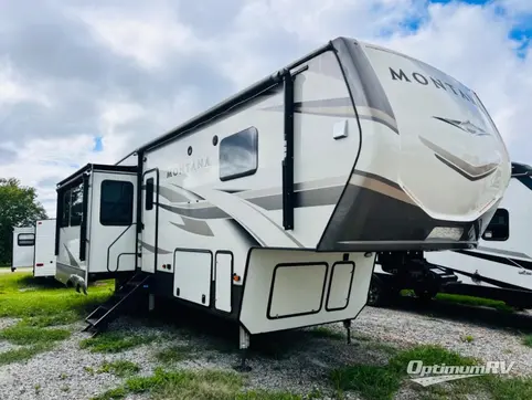 Used 2020 Keystone Montana 3121RL Featured Photo