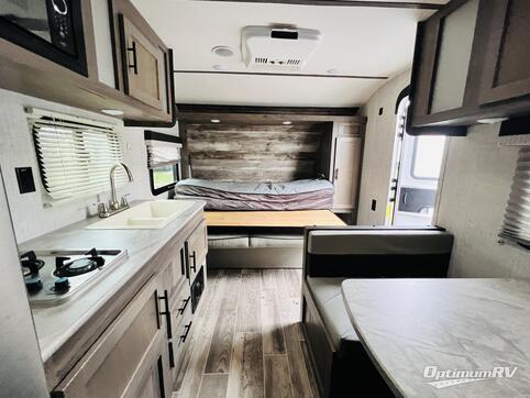 2022 Gulf Stream Kingsport 197BH RV Photo 2