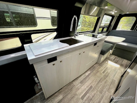 2023 Pleasure-Way Plateau TS RV Photo 3