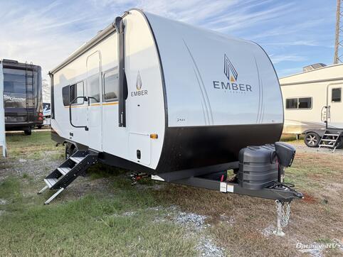 New 2025 Ember E-Series 22MLQ Featured Photo