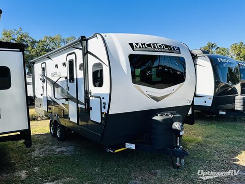 New 2025 Forest River Flagstaff Micro Lite 25FKB Featured Photo