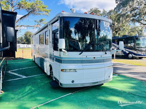 Used 1999 Winnebago Ultimate Advantage 40J Featured Photo