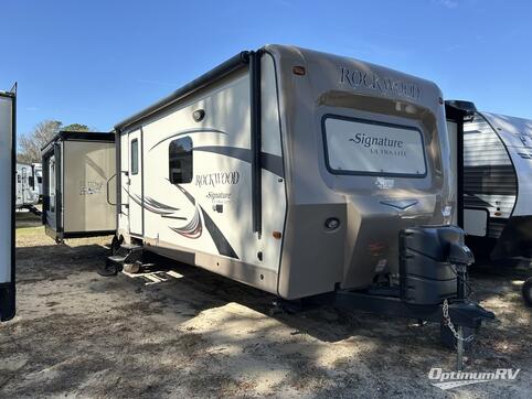 Used 2015 Forest River Rockwood Signature Ultra Lite 8329SS Featured Photo