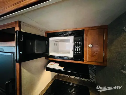 2016 Heartland Mallard 325 RV Photo 2