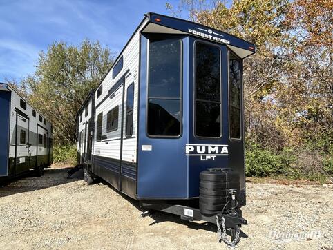 New 2025 Palomino Puma Destination 402LFT Featured Photo