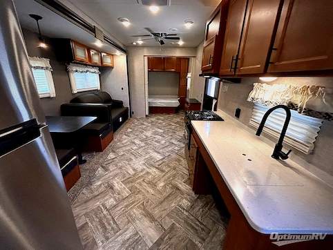 2025 HL Enterprise Hy-Line 38 Premier RV Photo 3