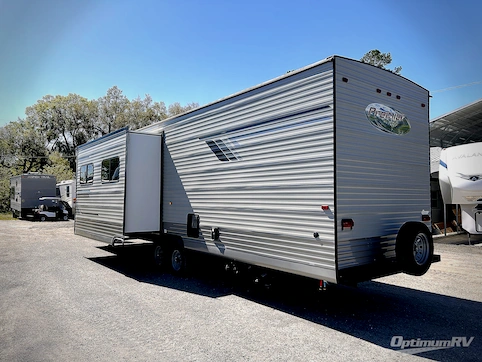 2025 HL Enterprise Hy-Line 38 Premier RV Photo 2