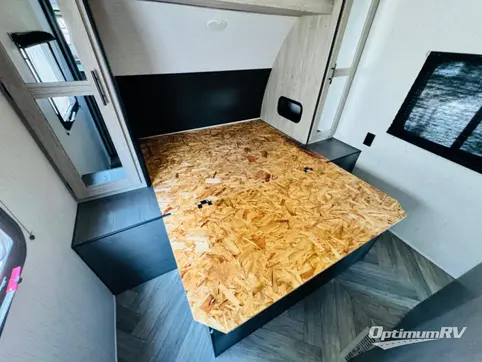 2021 Heartland Prowler 300BH RV Photo 4