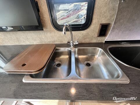 2014 Winnebago View 24G RV Photo 3