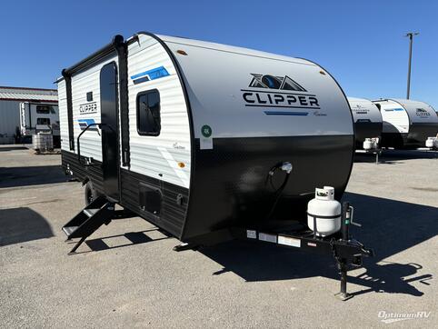 New 2025 Coachmen Clipper 4K Series 18DBS Featured Photo