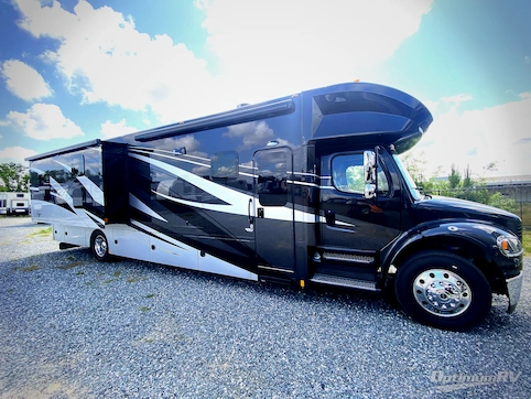 Used 2023 Renegade Verona 40VBH Featured Photo