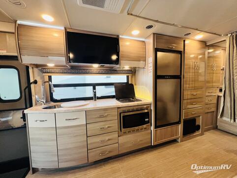 2022 Thor Tiburon Sprinter 24FB RV Photo 2