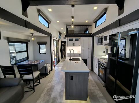 2025 Palomino Puma Destination 402LFT RV Photo 3