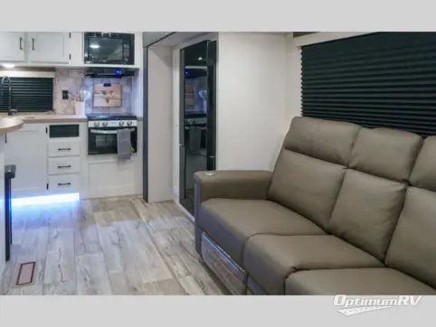 2025 Venture Sienna SA231VRK RV Photo 4