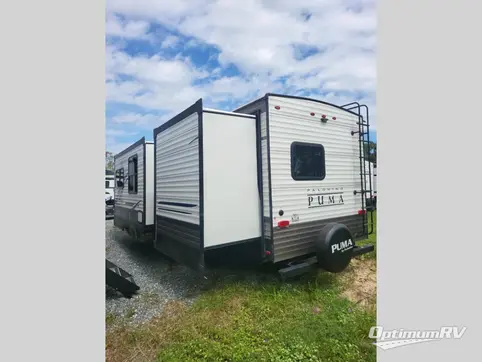 2022 Palomino Puma 27RLSS RV Photo 2