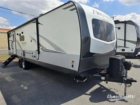 Used 2020 Forest River Flagstaff Super Lite 29BHS Featured Photo