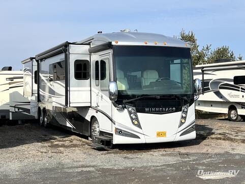 Used 2016 Itasca Ellipse 42QD Featured Photo