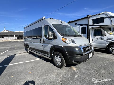 Used 2023 Thor Motor Coach Sequence 20K Featured Photo