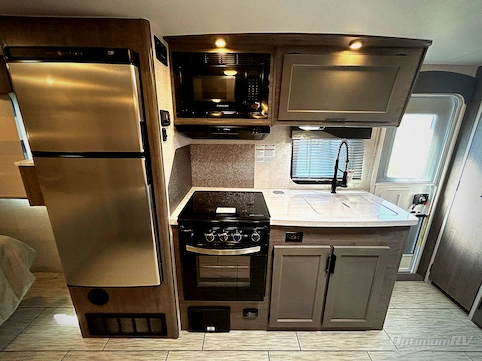 2025 Lance Squire SQ19 RV Photo 2