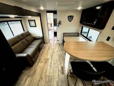 2025 Venture Sienna SA231VRK RV Photo 2