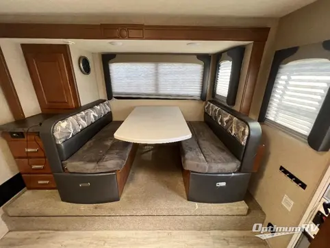 2019 Lance Lance 1062 RV Photo 4