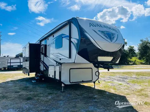Used 2017 Keystone Avalanche 320RS Featured Photo