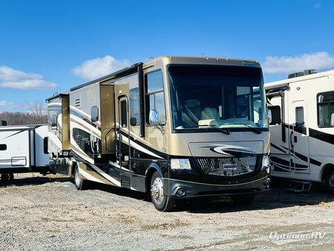 Used 2015 Newmar Canyon Star 3953 Featured Photo