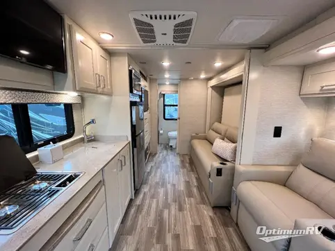 2022 Tiffin Wayfarer 25 RW RV Photo 2