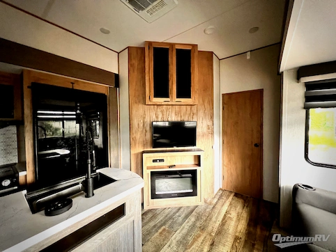 2024 Forest River Cherokee Arctic Wolf Suite 3770 RV Photo 3