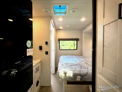 2025 East To West Entrada 2200S RV Photo 3