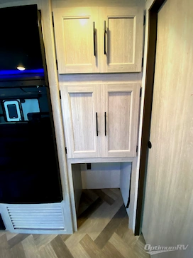 2024 CrossRoads Zinger ZR390DB RV Photo 2