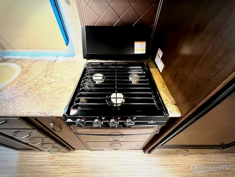 2017 Thor Axis 25.2 RV Photo 3