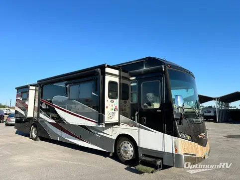 Used 2013 Winnebago Journey 40U Featured Photo