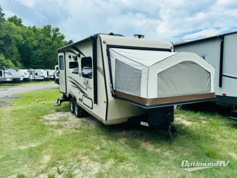 Used 2019 Forest River Rockwood Roo 19 Featured Photo